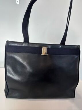 Salvatore Ferragamo Navy Leather Vara Bow Tote Bag Gancini Gold Hardware Italy